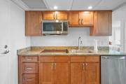 Elegant Cozy Apartment, Ideal Fort Myers Location