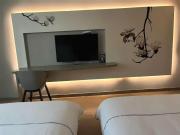 Top Xinyi