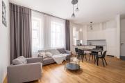 Design Apartment with 2 Bathrooms - Blaumana Street