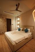 Tressa Restaurant and Suites