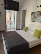 Top Naples