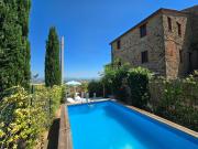 Top Paciano