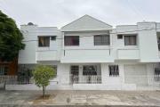 Apartamento privado en Crespito cerca a playas