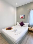 White Residence Hotel & Apartment
