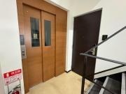 重い荷物も安心3階玄関までEV付, 貸切Yus house