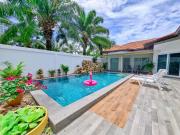 Beachside 4bdr private pool villa best for groups