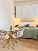 Romantic Studio - Dolce Lake View