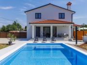 Holiday Home Eroa by Interhome