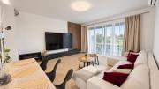 AC Family House with jacuzzi & garden, Miloslavov