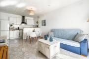 WELCS APARTAMENTO 459 EMP con Piscina frente al Ma