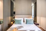 Hotel 77 Seventy-Seven - Maison DArt Collection