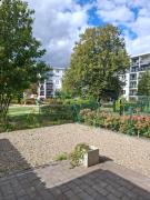 Hygge House - prywatny parking