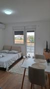 Top Novi Beograd