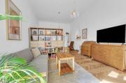 The Artists House Apartment with Balcony