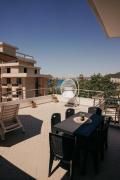 Lungomare Penthouses