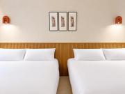 Seoul, Jamsil, 6p, near Lotte World, K-concert,family trip, 5mins walk from Seokchon Gobun Station