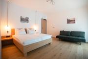 Gostilna Hrast Rooms & Apartments