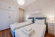 Top Piraeus