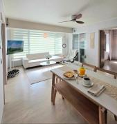 3BR Home near Airport Families & Groups welcome