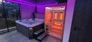 Marco Art Vendégház Jakuzzi, Finn-Infra Sauna - Őszi akció! Már 2 éjszakától ingyenes wellness használat