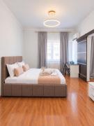 Central Peach Residence 2
