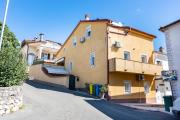Apartments with parking space Crikvenica - 14631