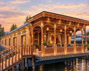 Hareem group of houseboats