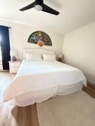 New 3 bedroom large yard with RV Power