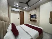 Hotel White House