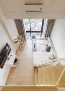 Rama9- Duplex Near Train Market RCA Free Pool Gym