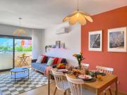 2-bedroom apartment with pool and parking in Olhão