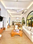 by Calamari Homes - El Porvenir 206 walled city