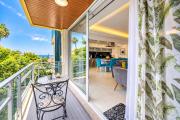 Funchal Center with Sea Views & Free Parking by YOUR KEY MADEIRA