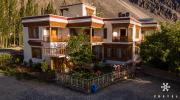 Top Nubra