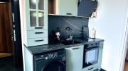 Bright apartment with balcony in the ideal center