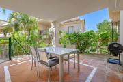 5 min to Banus, Pools, Hot Tub, Parking