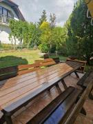 High Tatras Family Mansion with Sauna, Jacuzzi & Gym