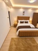 Amber Retreat Two-Bedroom Apartment in Westlands with Gym & Free Parking