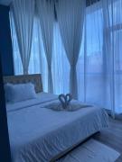 Top Phnom Penh
