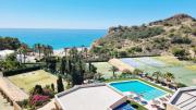 Precioso apartamento con vistas al mediterráneo.