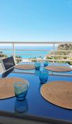 Precioso apartamento con vistas al mediterráneo.
