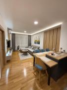 Golden Pine Apartment