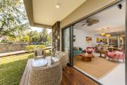 Beachfront Apartment - Ocean Terraces, Poste Lafayette-B1