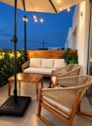 Charm near the ocean Cartagena Beach Getaway