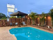 Top Taree