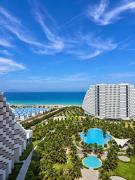 Top Cam Ranh International Airport