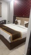Hotel Sachdeva Suites Near Vrindavan