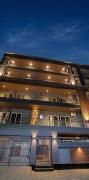 Stay Berry Stays Premium 1Rk Near Medanta