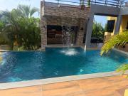 2BR Stay, Pool,Gym,Near Airport, Beaches&Hip Strip