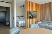 Flyhome- Kingsize Bed, Underground Parking, Airpor